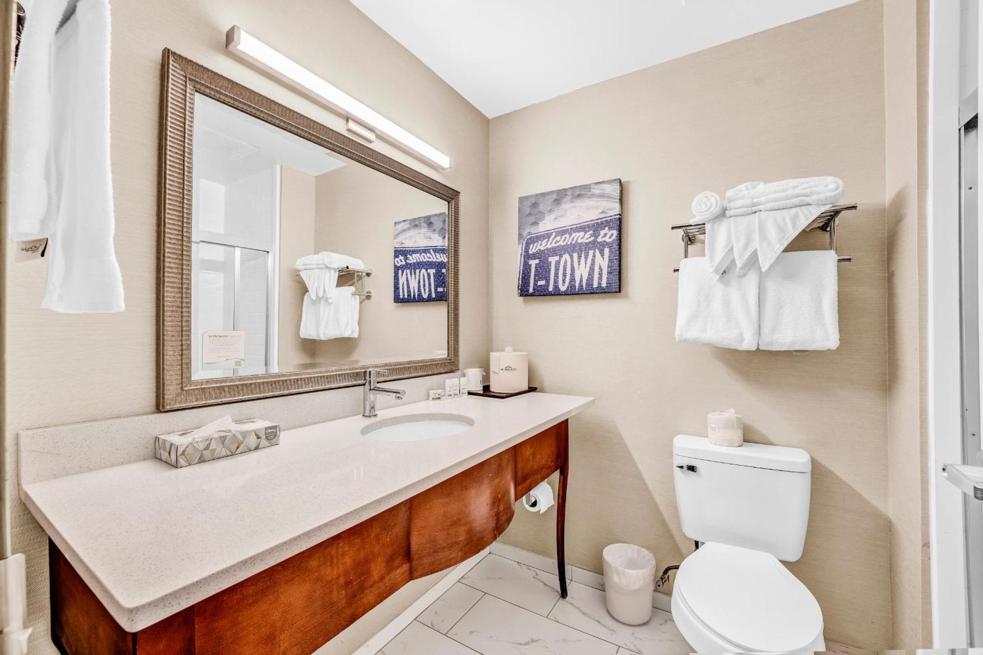 Wingate By Wyndham Tuscaloosa Hotel Bagian luar foto