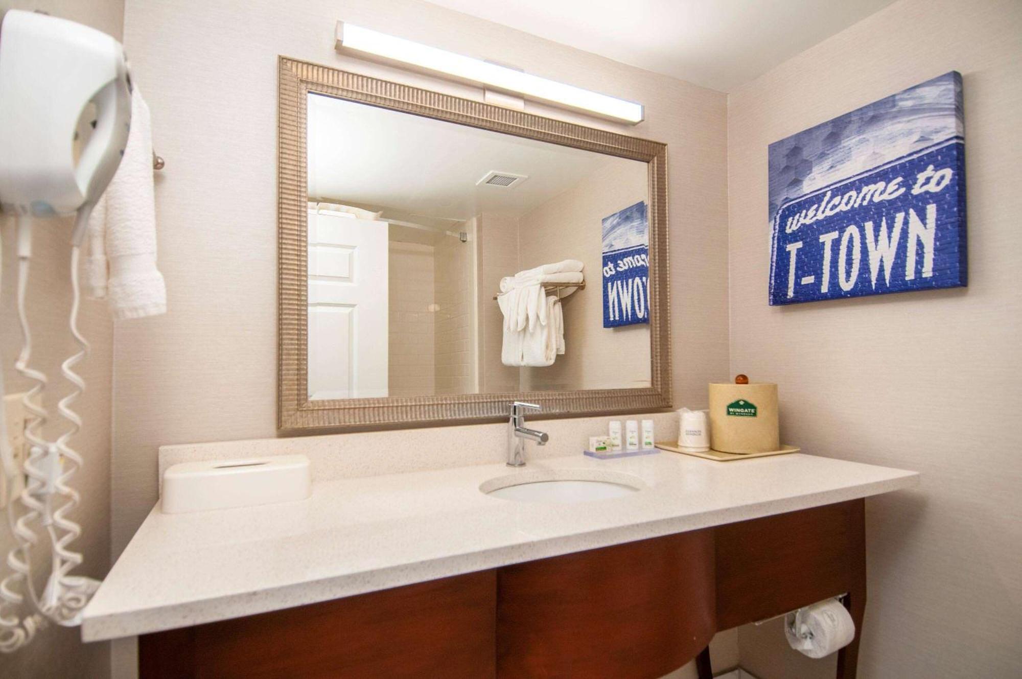 Wingate By Wyndham Tuscaloosa Hotel Bagian luar foto