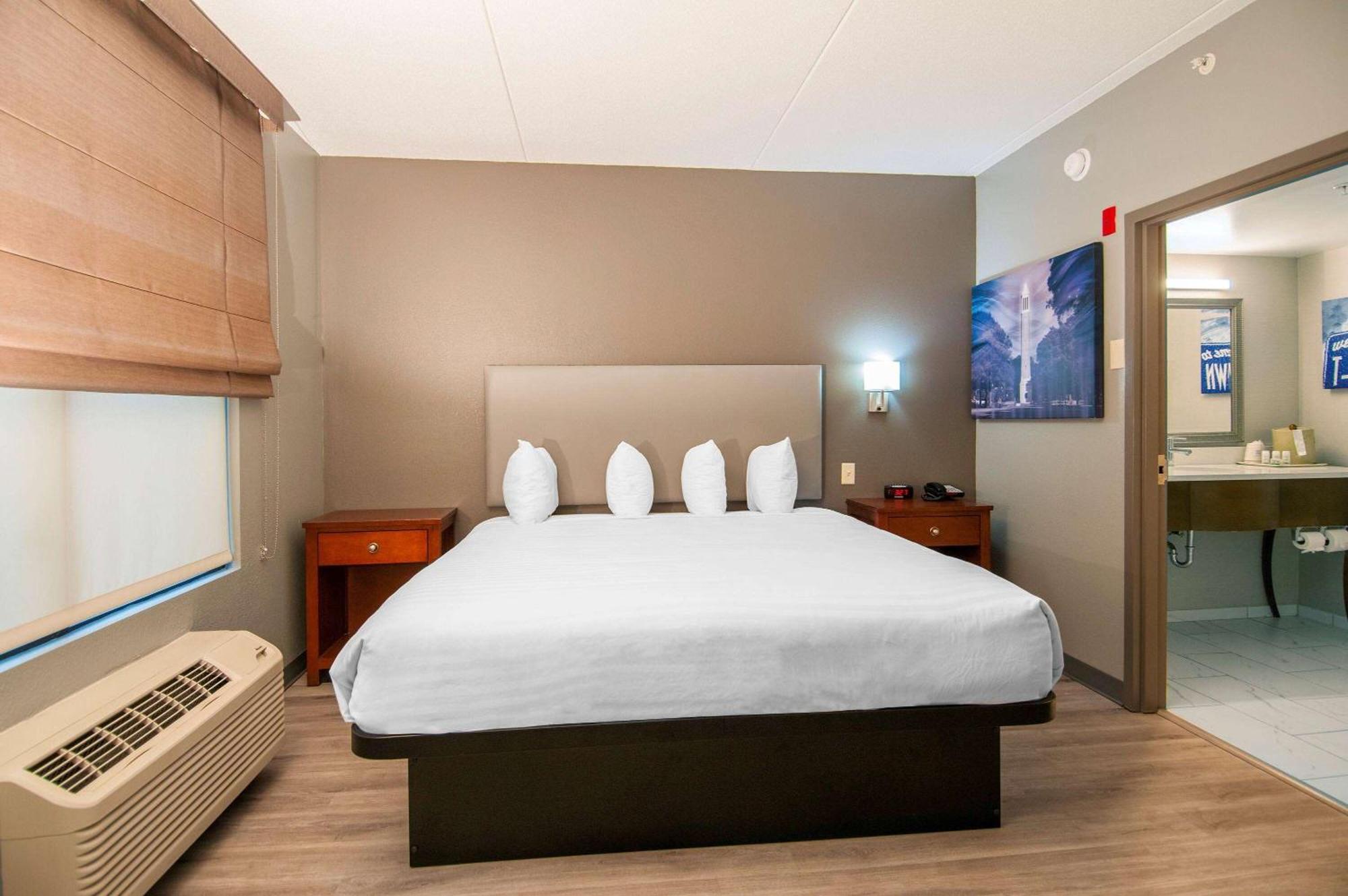 Wingate By Wyndham Tuscaloosa Hotel Bagian luar foto