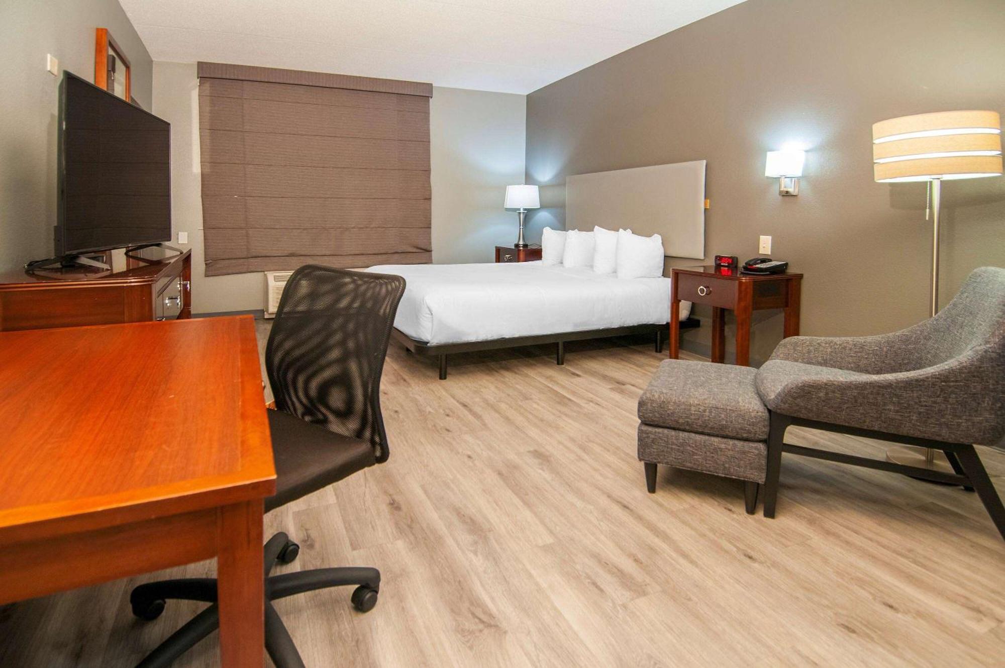 Wingate By Wyndham Tuscaloosa Hotel Bagian luar foto