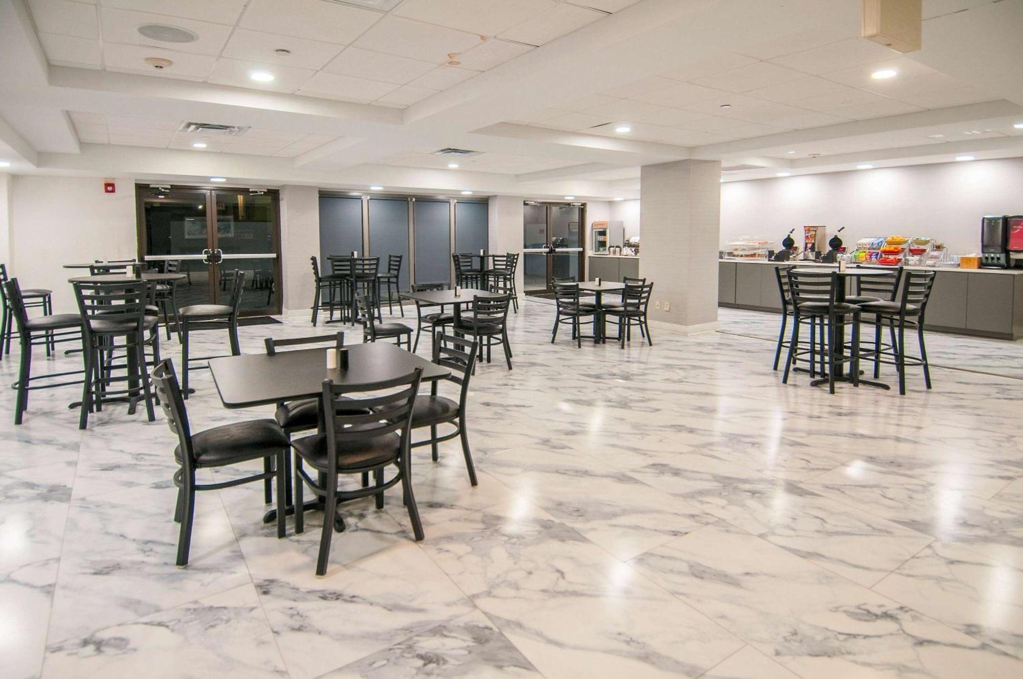 Wingate By Wyndham Tuscaloosa Hotel Bagian luar foto